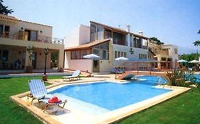 Vamos Palace Apartments